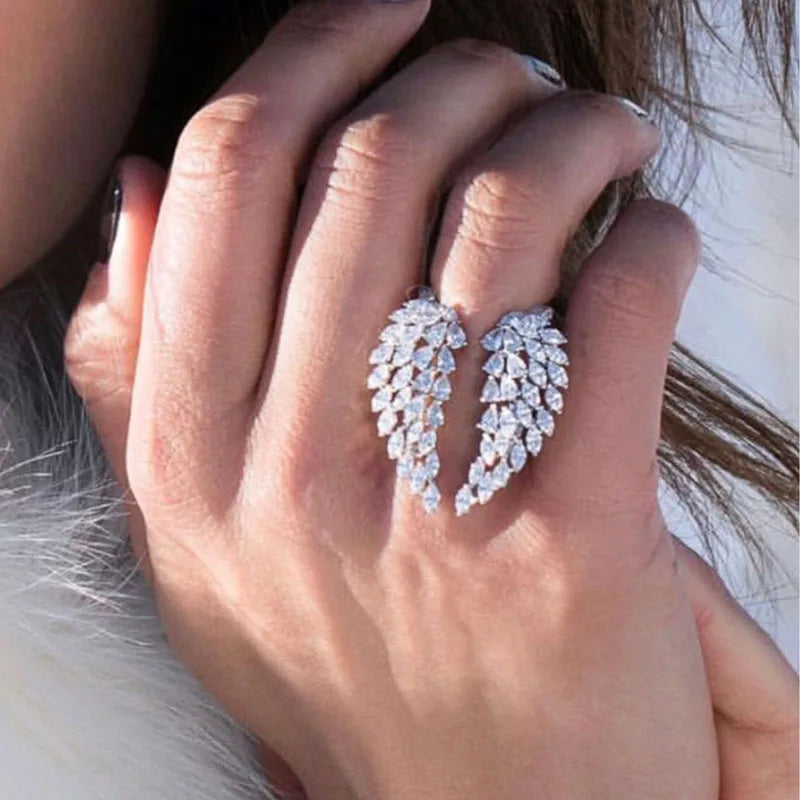 Huitan Bling Bling Wing Feather Rings Women Novel Design Romantic Accessories for Party Adjustable Opening Ring Fashion Jewellery