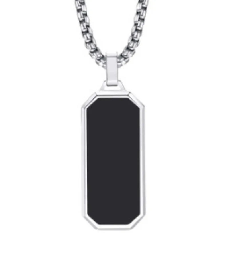 Simple Geometric Square Pendant Necklace for Men and Women, Niche Trendy Clavicle Chain, High-end Personalized Accessories