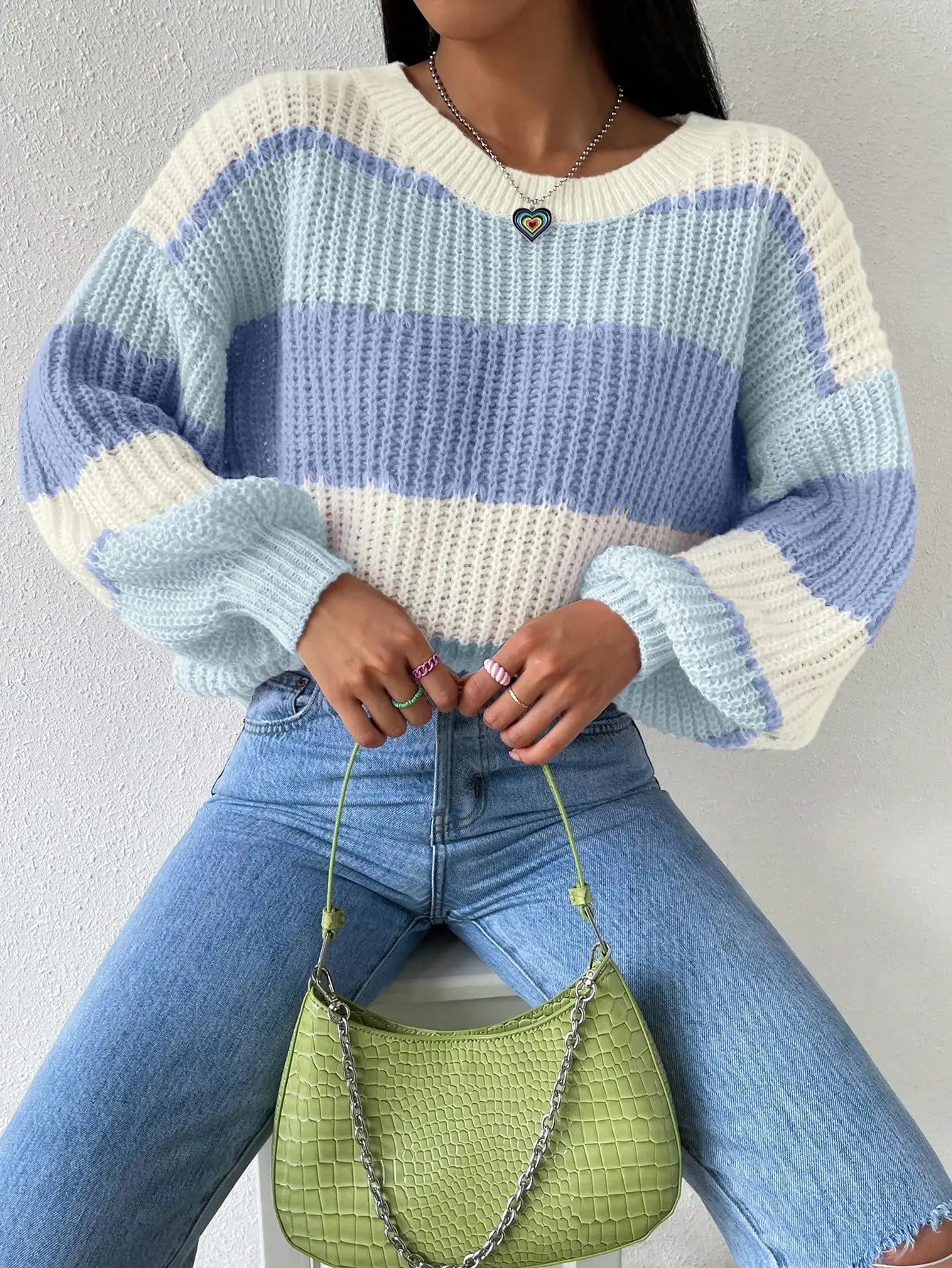 New color-blocked ribbed knitted shoulder sweater for women