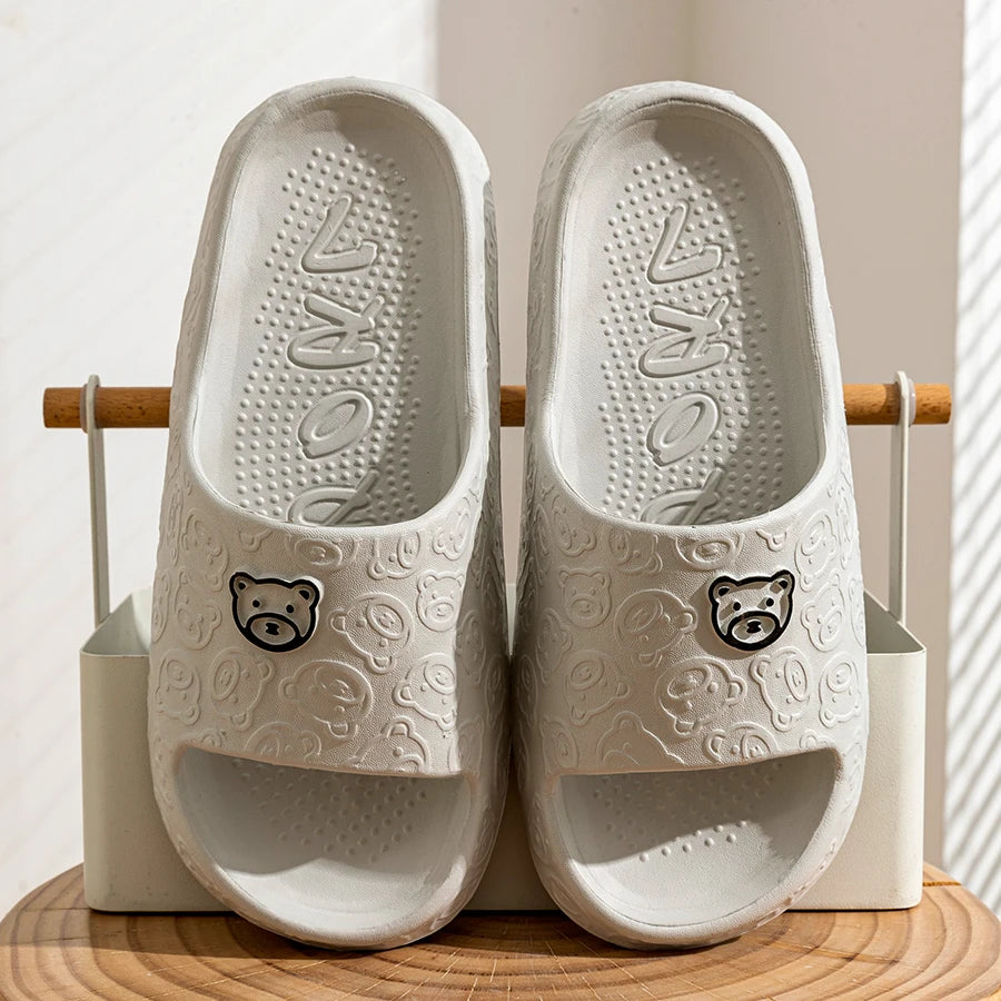 Fashion Men's Slippers Printing Little Bear Sandals Indoor Bathroom Non-slip Soft Women Dormitory Casual Shoes Couple