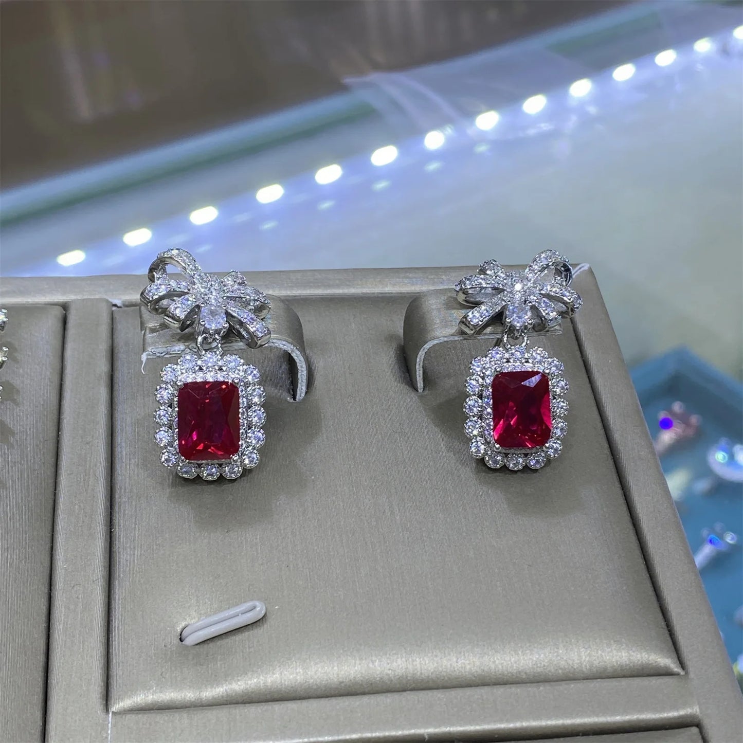 Red Corundum Jewellery Set Diamond Explosion Flash Hot New Luxury Pendant Necklace Female Earrings Set