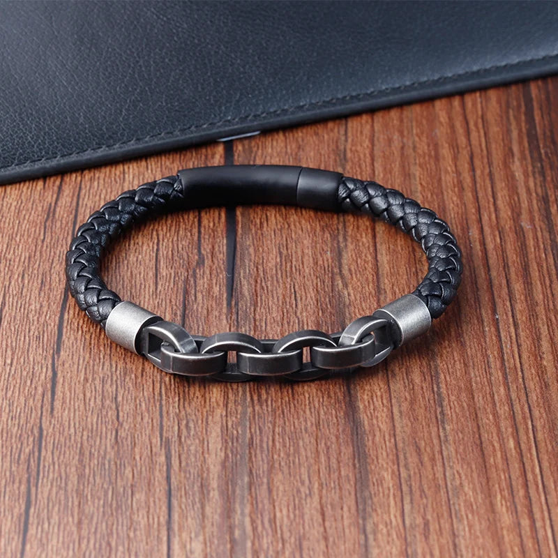 Leather Bracelet Infinity Shape Special Popular Pattern Men's Bracelet for Men Stainless Steel Jewellery Accessories Gift