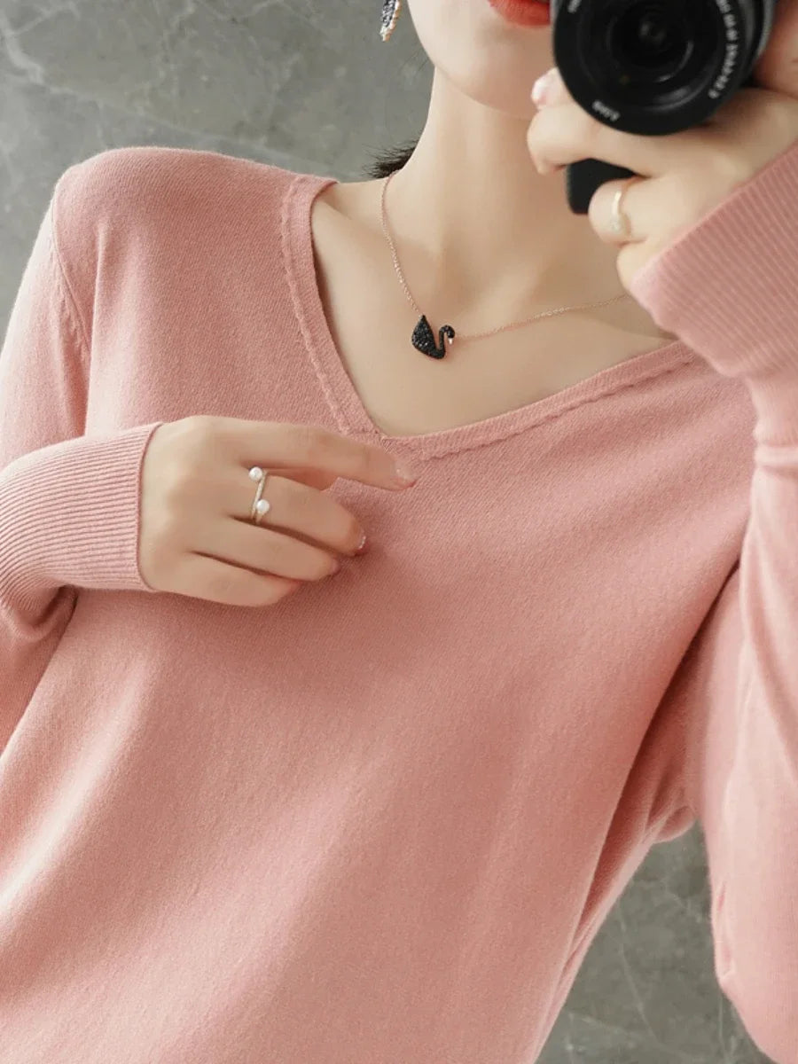 Womens Sweaters Spring Autumn V-neck Knitted Pullovers Loose Bottoming Shirt Cashmere Fashion Jumper