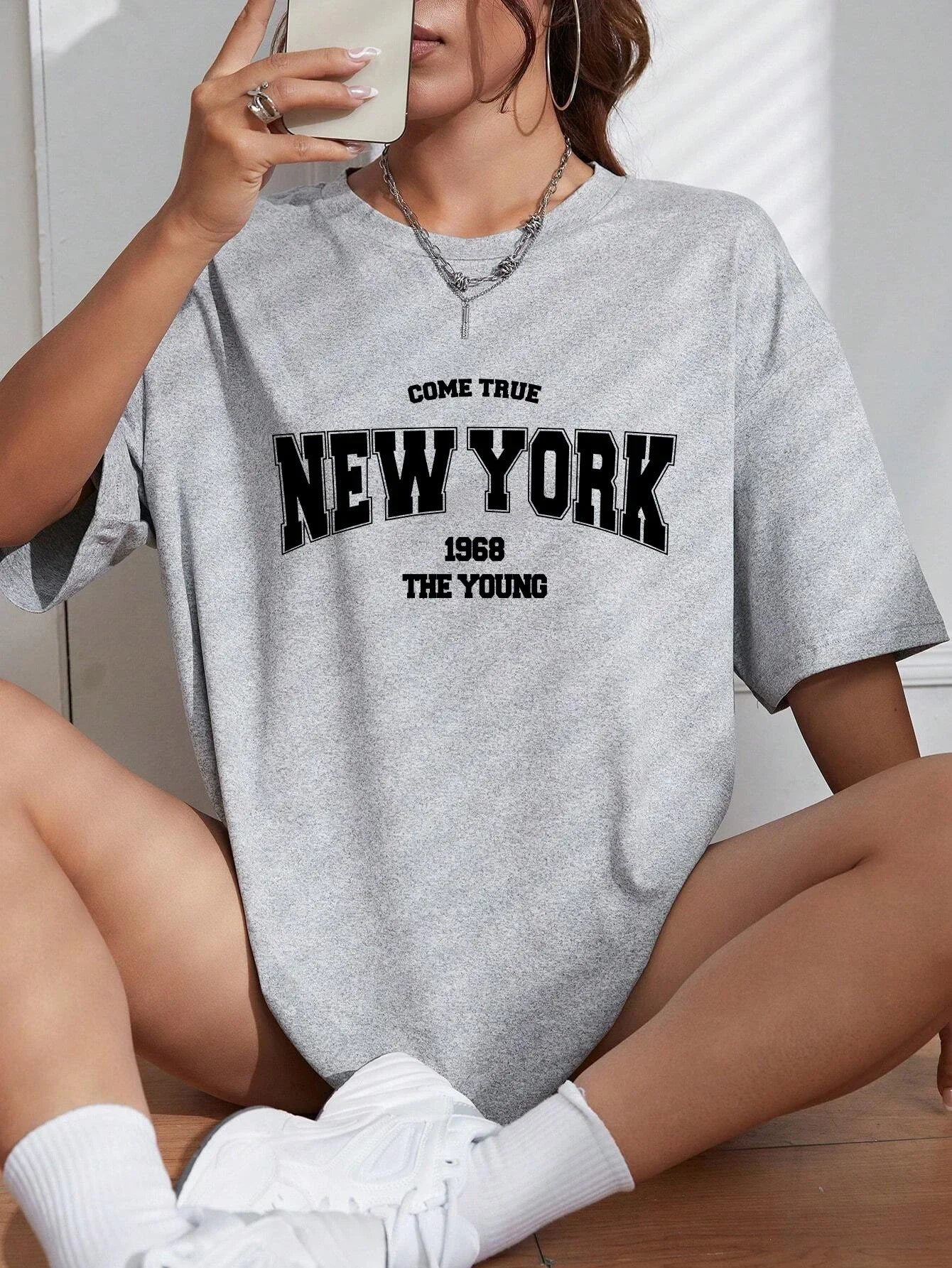 The New York Is Young Woman T-shirt Girl Oversize Daily Top Female Creativity Street t-shirt Individual Casual Clothes